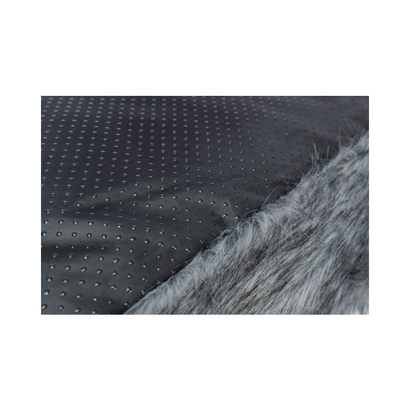 Cushion Yelina