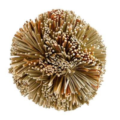 Pa 4789 Ball In Raffia D.10